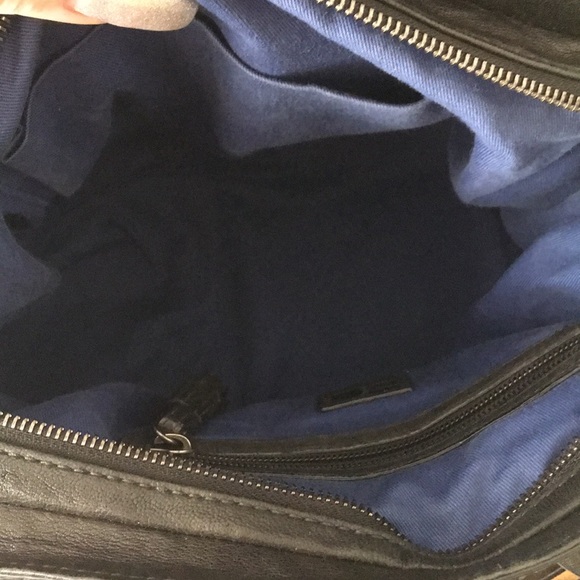 Big Leather Bag (hairspray for scale in pics) - Picture 8 of 8